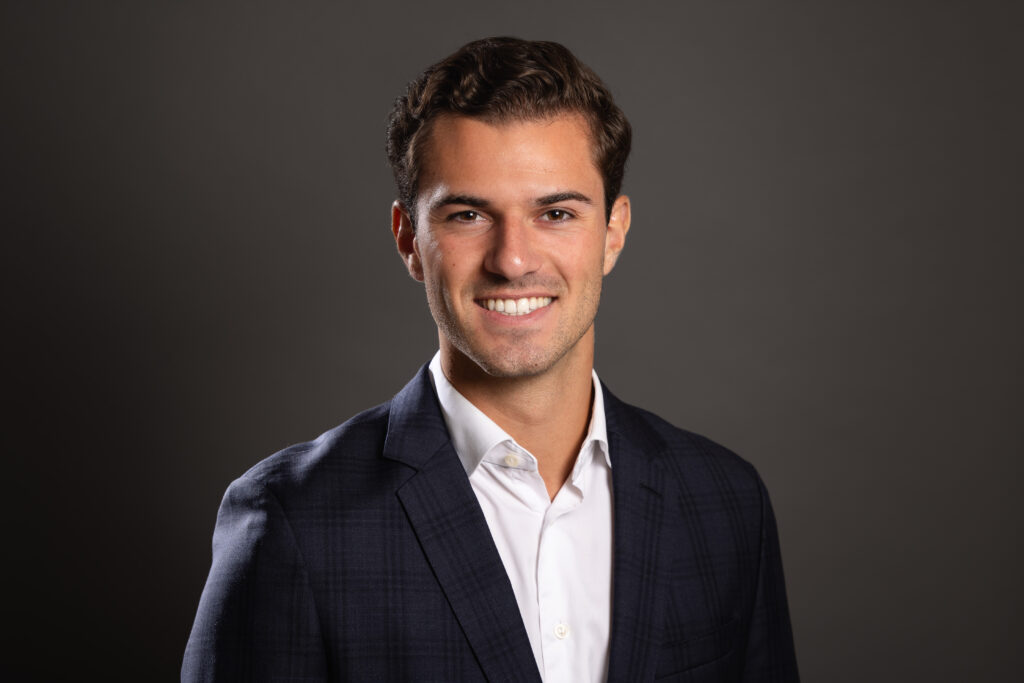 portrait de Julien ROS expert en gestion de patrimoine